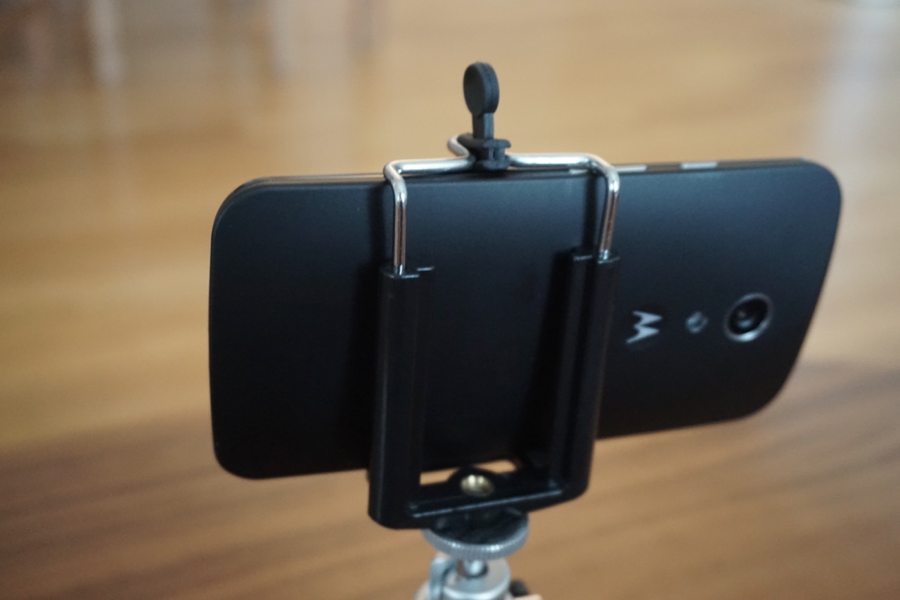 Cheap Tripod Mount for Phones