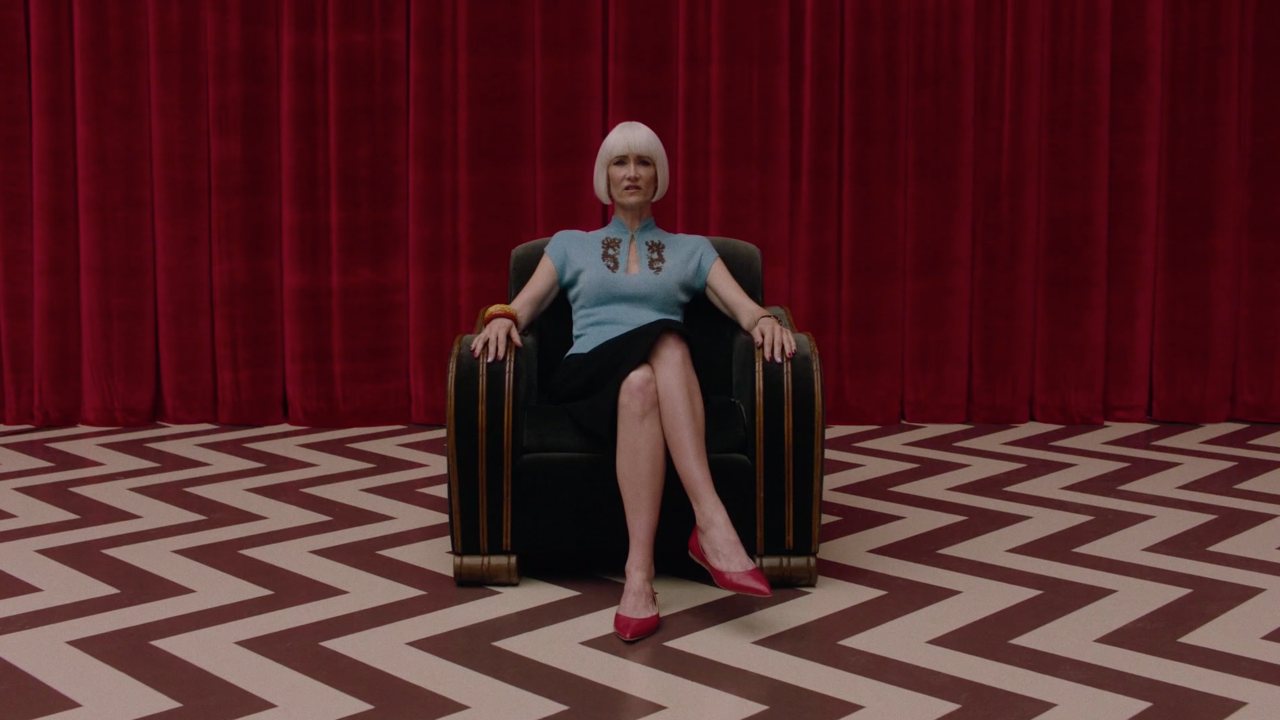 Twin Peaks The Return - Diane in the Red Room